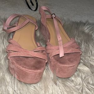 Blush pink platform sandal